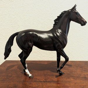 Breyer Zenyatta model horse